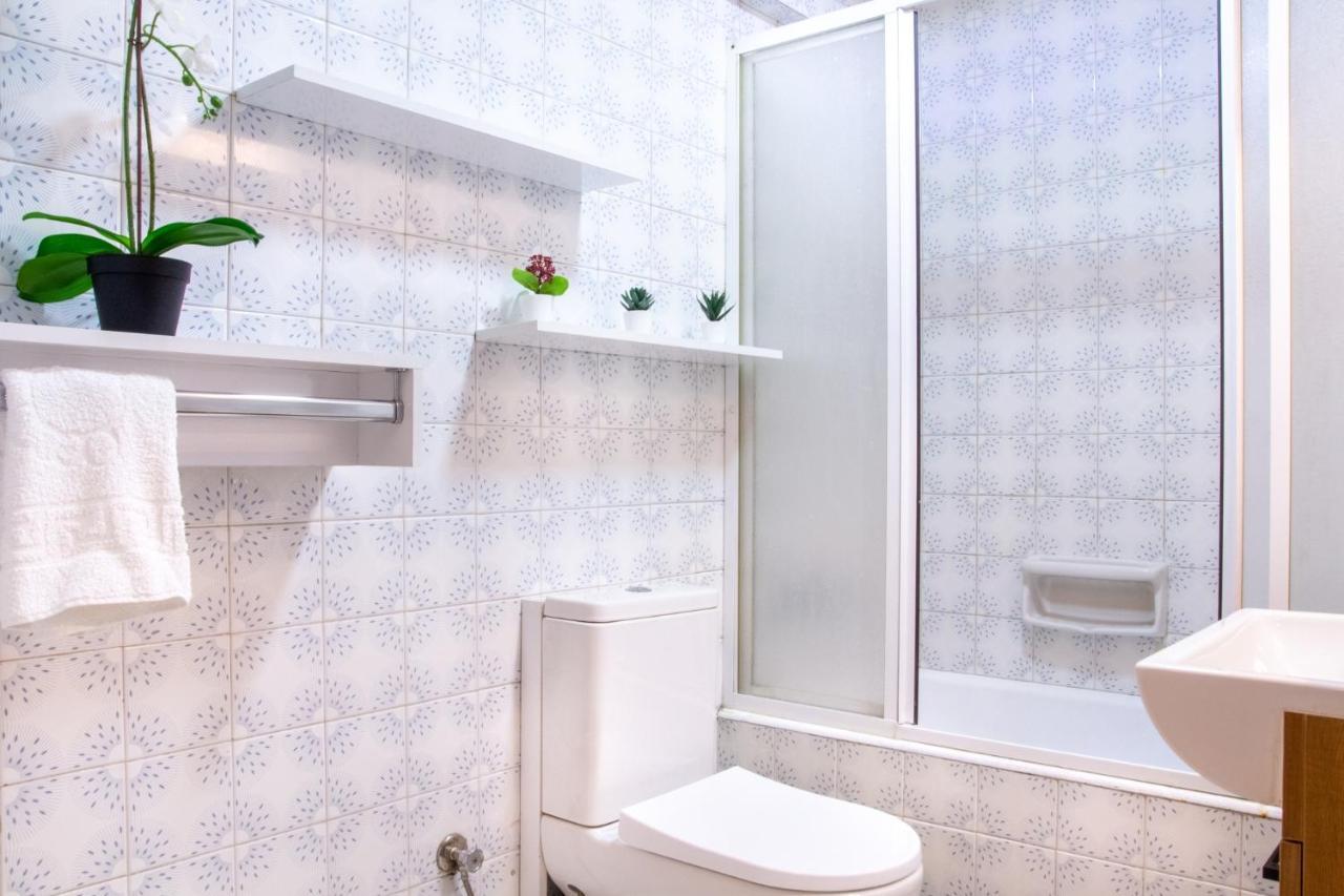 Gorgeous Flat With Balcony In Izmir Konak Daire Dış mekan fotoğraf